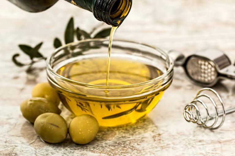 Is consuming Olive Oil beneficial for Health?
